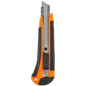 Gadget  370107 - Cutter  18x165 mm maner plastic
