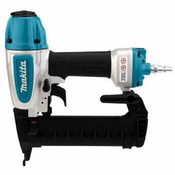 Capsator pneumatic Makita AT638A, 8.3 bari, 13-38 mm Capsator pneumatic Makita AT638A, 8.3 bari, 13-38 mm