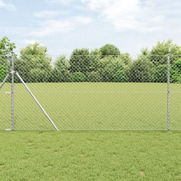 Gossi imprejmuire cu plasa de lant cu 7 stalpi 1.4x10 m din otel galvanizat
