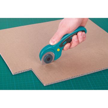Cutit cu lama rotunda Wolfcraft 4152000, pentru piele, hartie, tesaturi sau altele