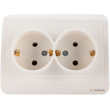 Evotools  678521 - Priza dubla 230 V sub tencuiala impamantare