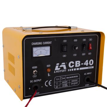 Redresor baterii Tehnoweld CB-40, tensiune incarcare 12/24 V, capacitate baterii Pb 35-300 Ah