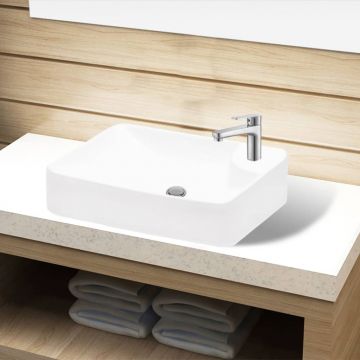 Chiuveta de baie din ceramica, cu orificiu pentru robinet, alb
