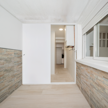 Usa glisanta interior  din MDF laminat  alb  870/2130 mm